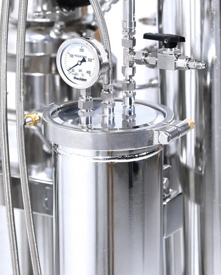 precision-extraction-image hydrocarbon cannister